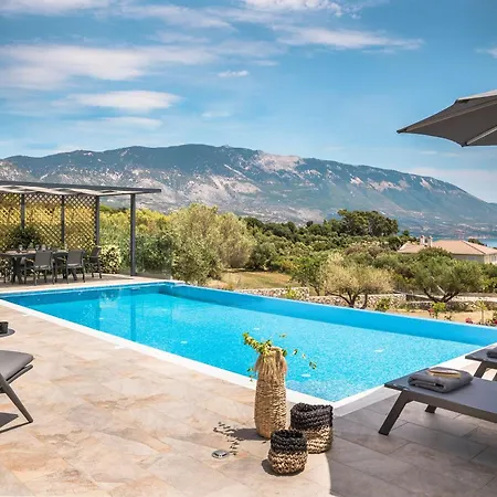 Modern Kefalonia 3 Bedrooms Anthelia Private Pool & Stunning Sea Views Klismata Villa Spartià